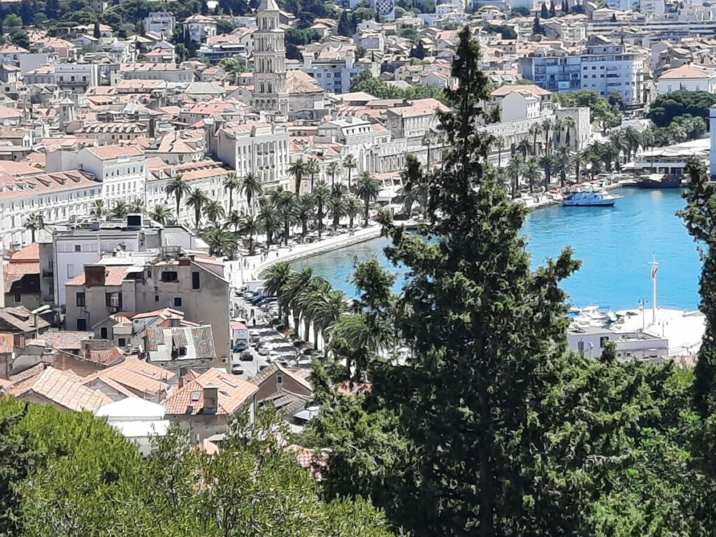 Destinations To Explore 20 split27 - DestinationLB - Destinations To Explore